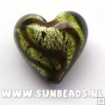 Glaskraal hart met silverfoil (groen)