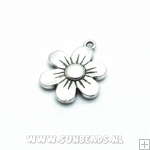 Metalen bedel bloem