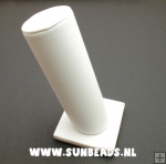 Armband standaard, schuin, PU leer, wit, 1 rol Armband standaard, schuin, PU leer, wit, 1 rol