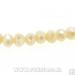 Facetkraal 4x3mm (beige)