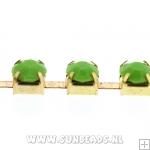 Strass ketting 6mm groen met gouden bakje